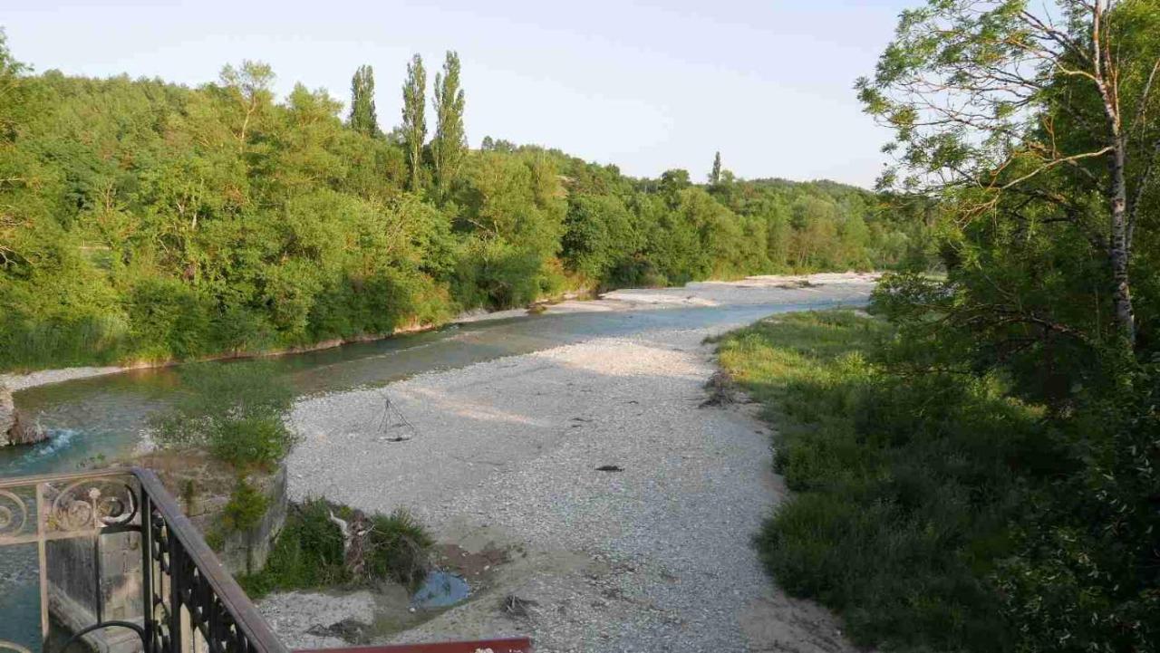 Hotel -Moulin De Solaure- Aix-en-Diois Zewnętrze zdjęcie